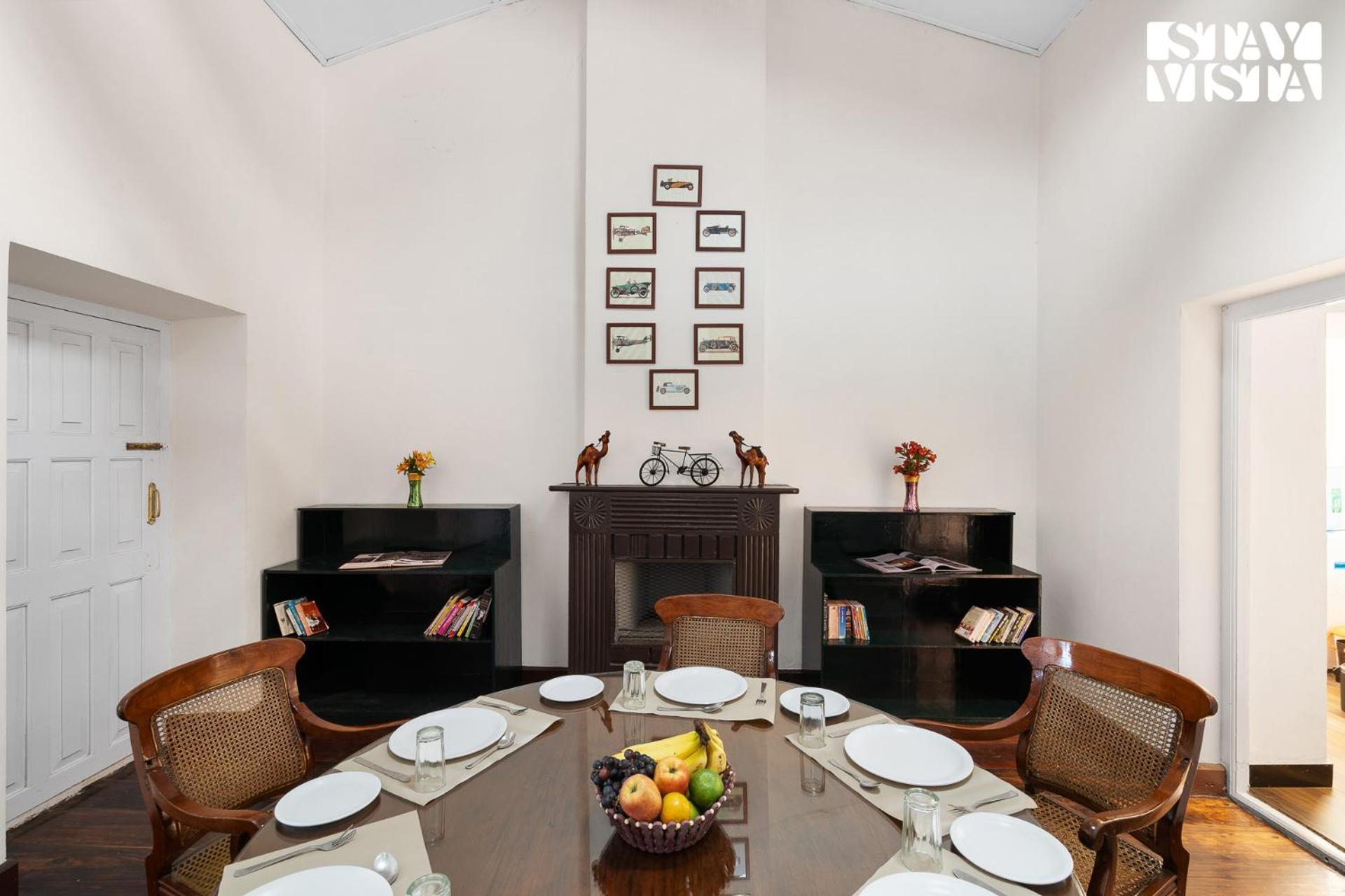 Stayvista At The Alcove With Breakfast & Bbq Grill 乌提 外观 照片