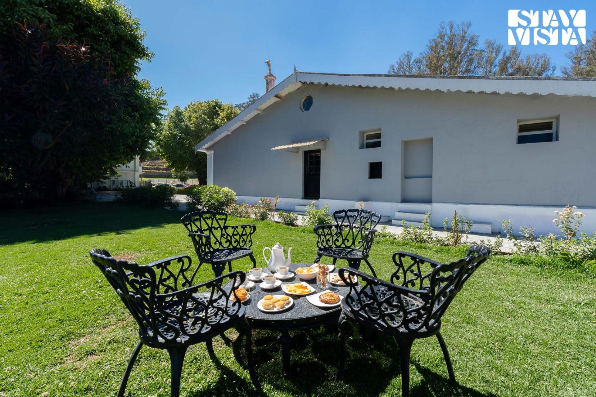 Stayvista At The Alcove With Breakfast & Bbq Grill 乌提 外观 照片