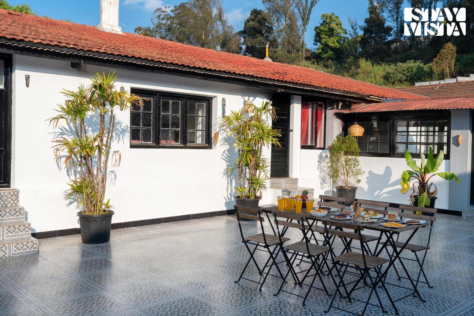 Stayvista At The Alcove With Breakfast & Bbq Grill 乌提 外观 照片